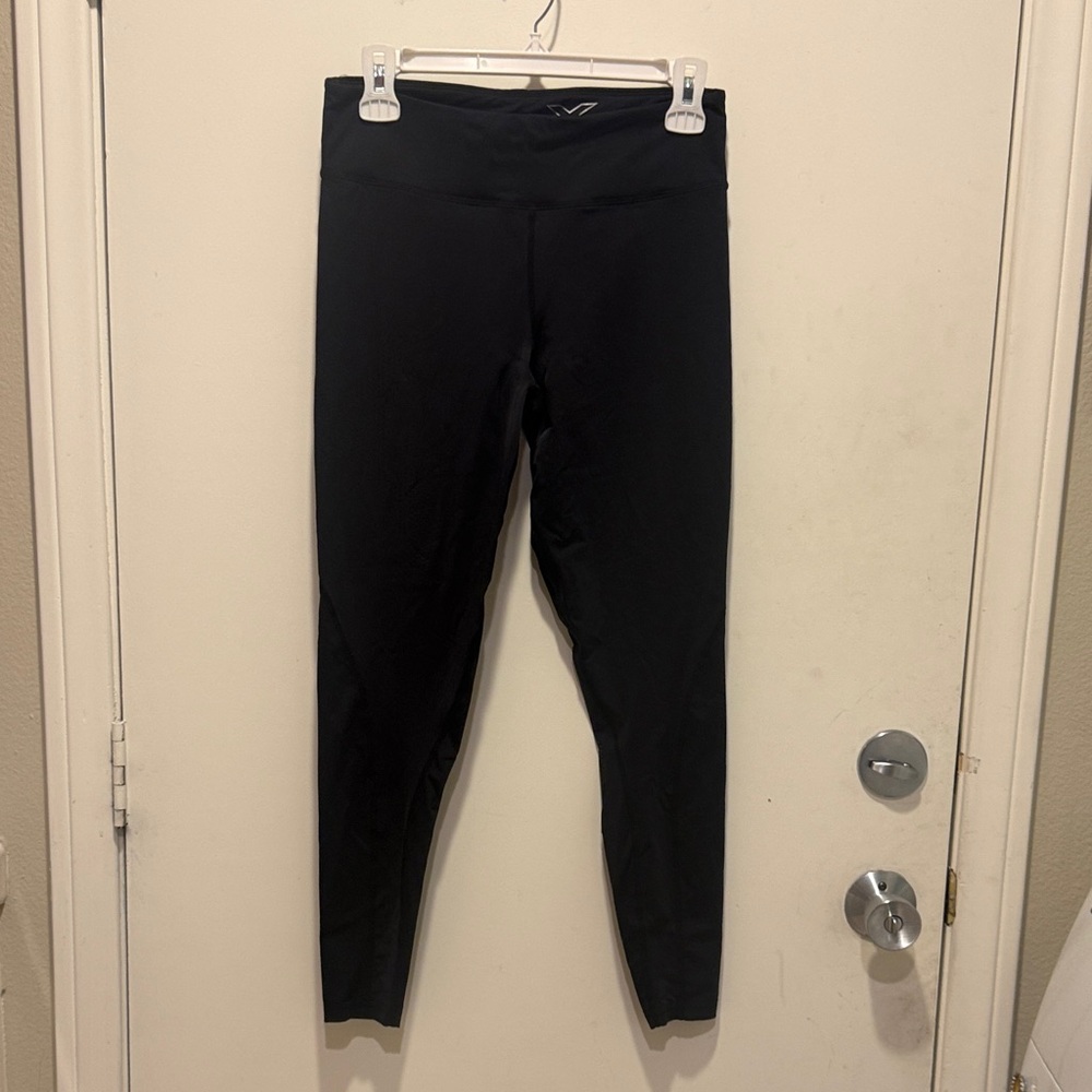 2XU Women's Black Activewear